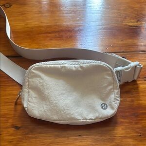 Lululemon Athletica Cream Belt Bag Minimalist Design